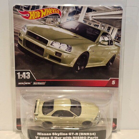 Hot Wheels Nissan Skyline Gtr (BNR34) V•spec With NISMO parts 1:43 Scale Car - Picture 2 of 5